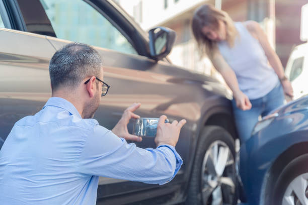 Professional Auto Insurance technician working in Biloxi, MS